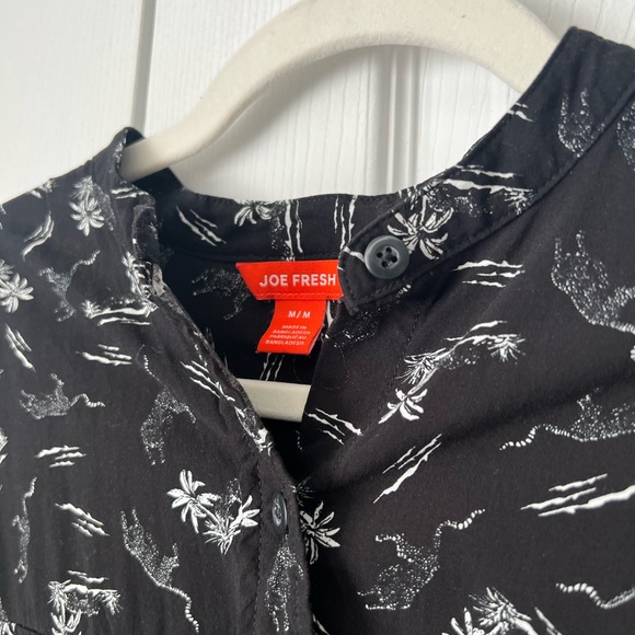 Joe Fresh collarless button up dress - Picture 4 of 10